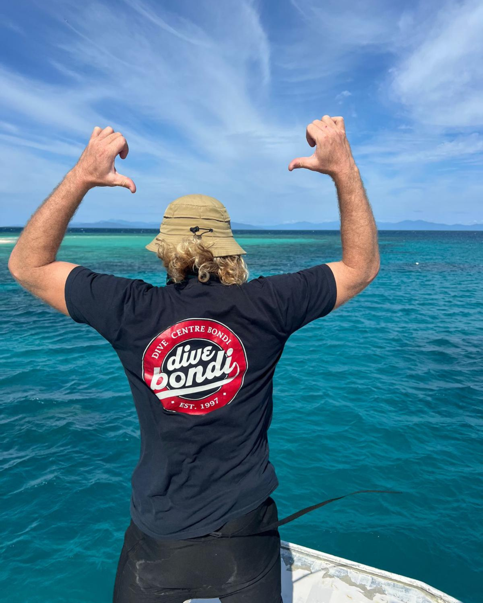 Become a PADI instructor in Australia with Dive Centre Bondi's IDC program